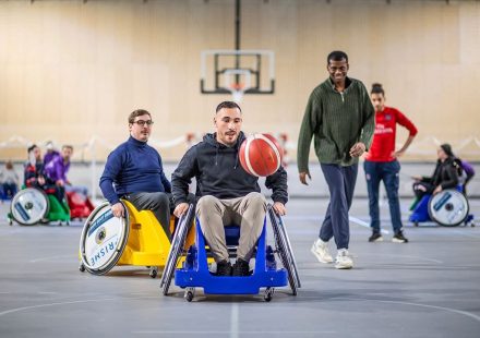 Démonstration basket fauteuil Crédit photo : Nicolas Moulard - Seine-Saint-Denis